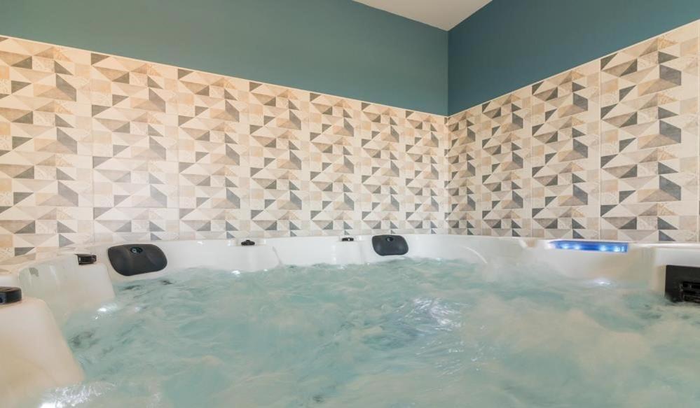 Domaine Le Caprougeat Hotel Daux Eksteriør billede